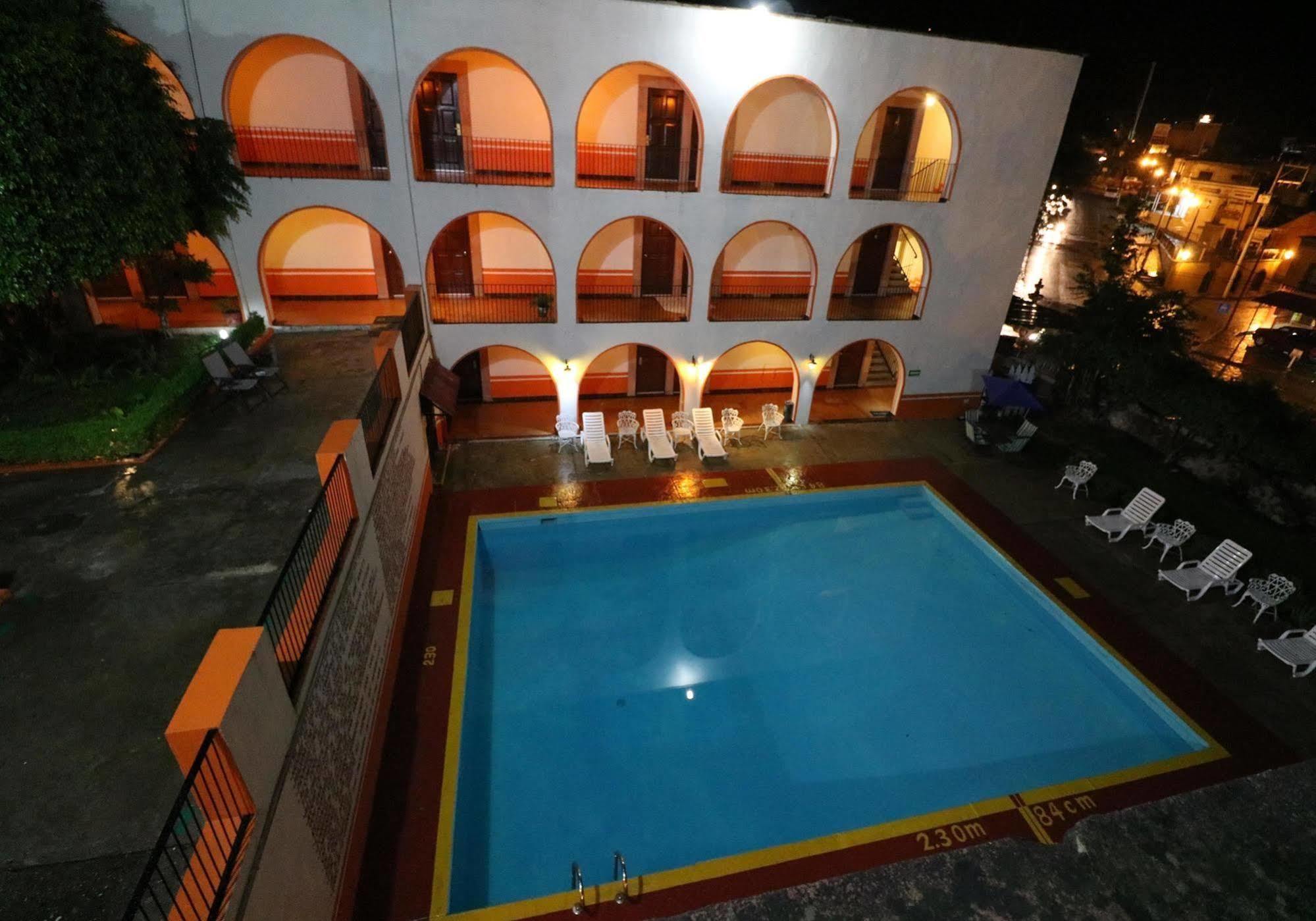 Hotel Mision Jalpan de Serra Exterior foto